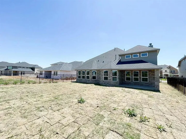 440 Round Lake Dr — Photo 27