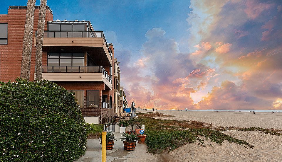 2nd image of 6201 Ocean Front Walk Unit 1