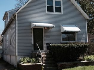 2539 Oak St, River Grove, IL 60171