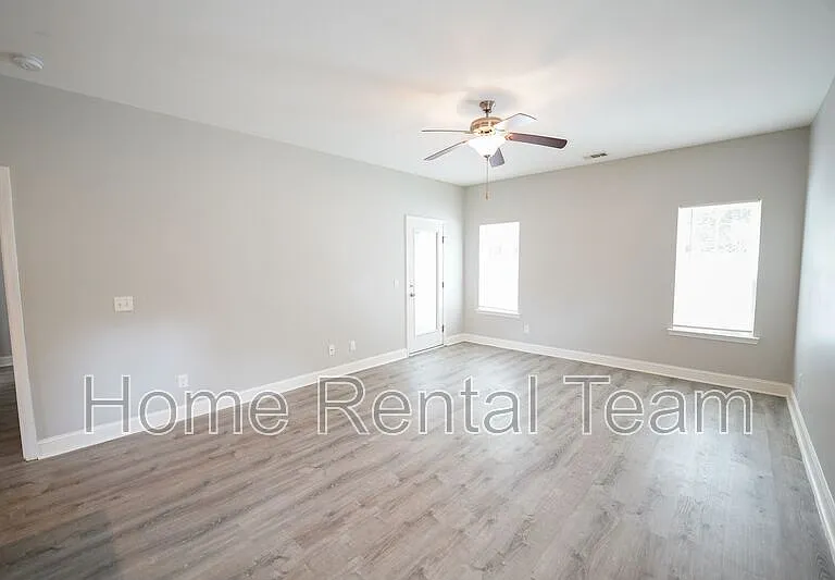 59 Reese Way — Photo 9