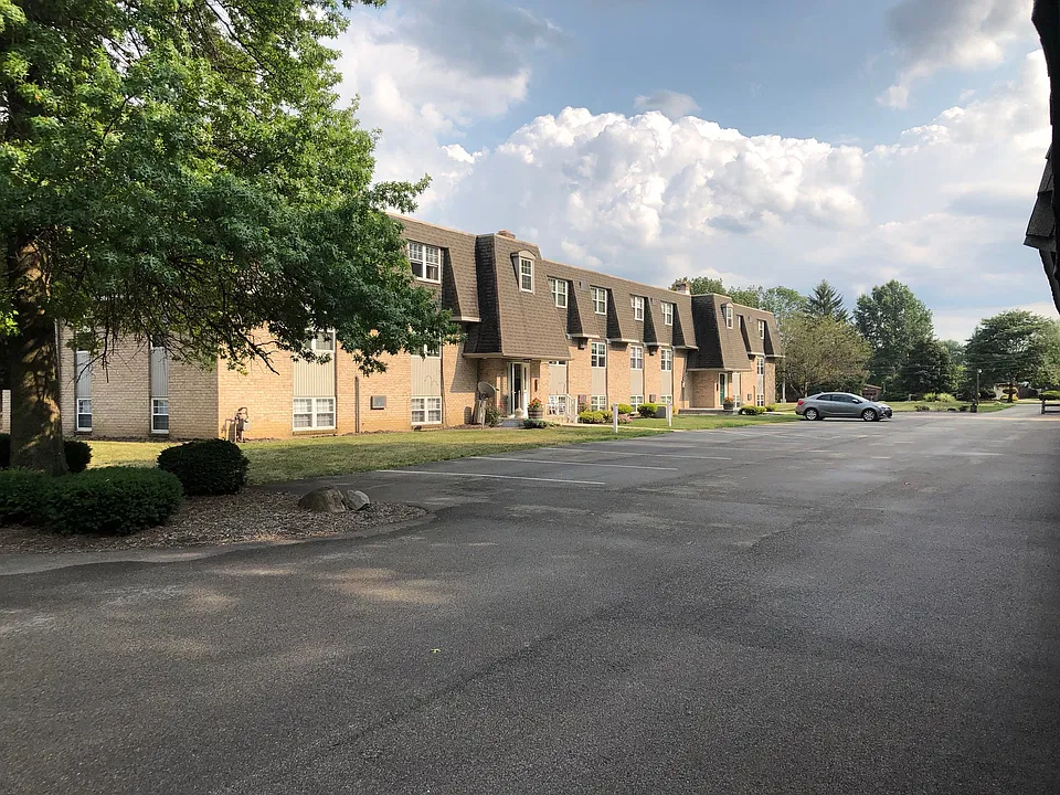 Normandy Apartments