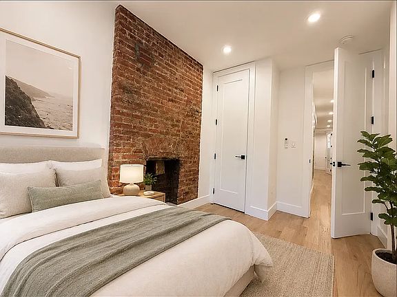 5th image of 2328 Bedford Ave #1K