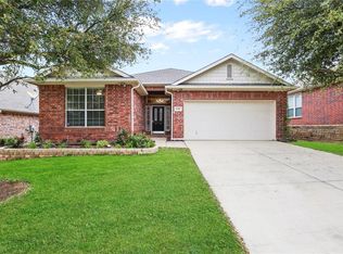 626 Montgomery Dr, Lake Dallas, TX 75065