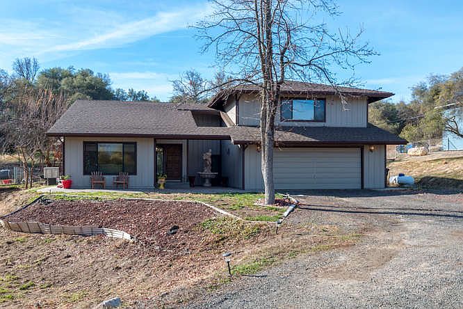 1st image of 47334 Hopi Ave