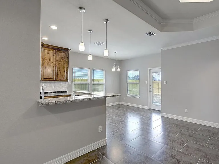 7530 Sable Creek Dr — Photo 15