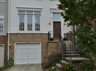 6607 Thurlton Dr, Alexandria, VA 22315