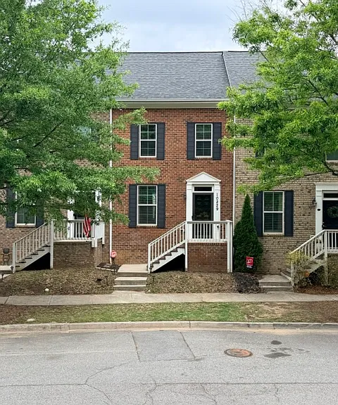 10229 Halston Cir — Photo 1