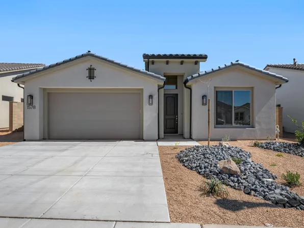 1578 N Ascent St #142, Washington, UT 84780