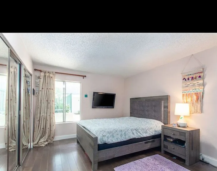 20134 Leadwell St #167 — Photo 5