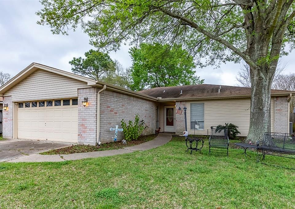 1st image of 8504 Shady Cove Ln