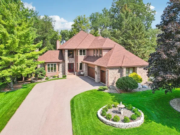 1573 Murphy Pkwy, Eagan, MN 55122