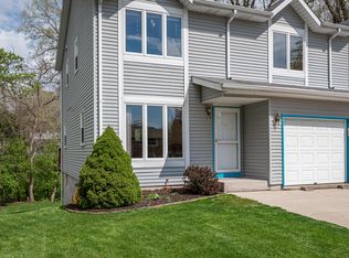 1223 N 9th Ave, West Bend, WI 53090