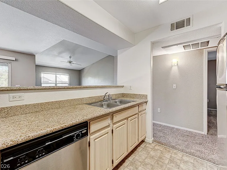 555 E Silverado Ranch Blvd #2086 — Photo 14