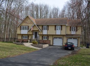 11 Hillside Ter, Morganville, NJ 07751