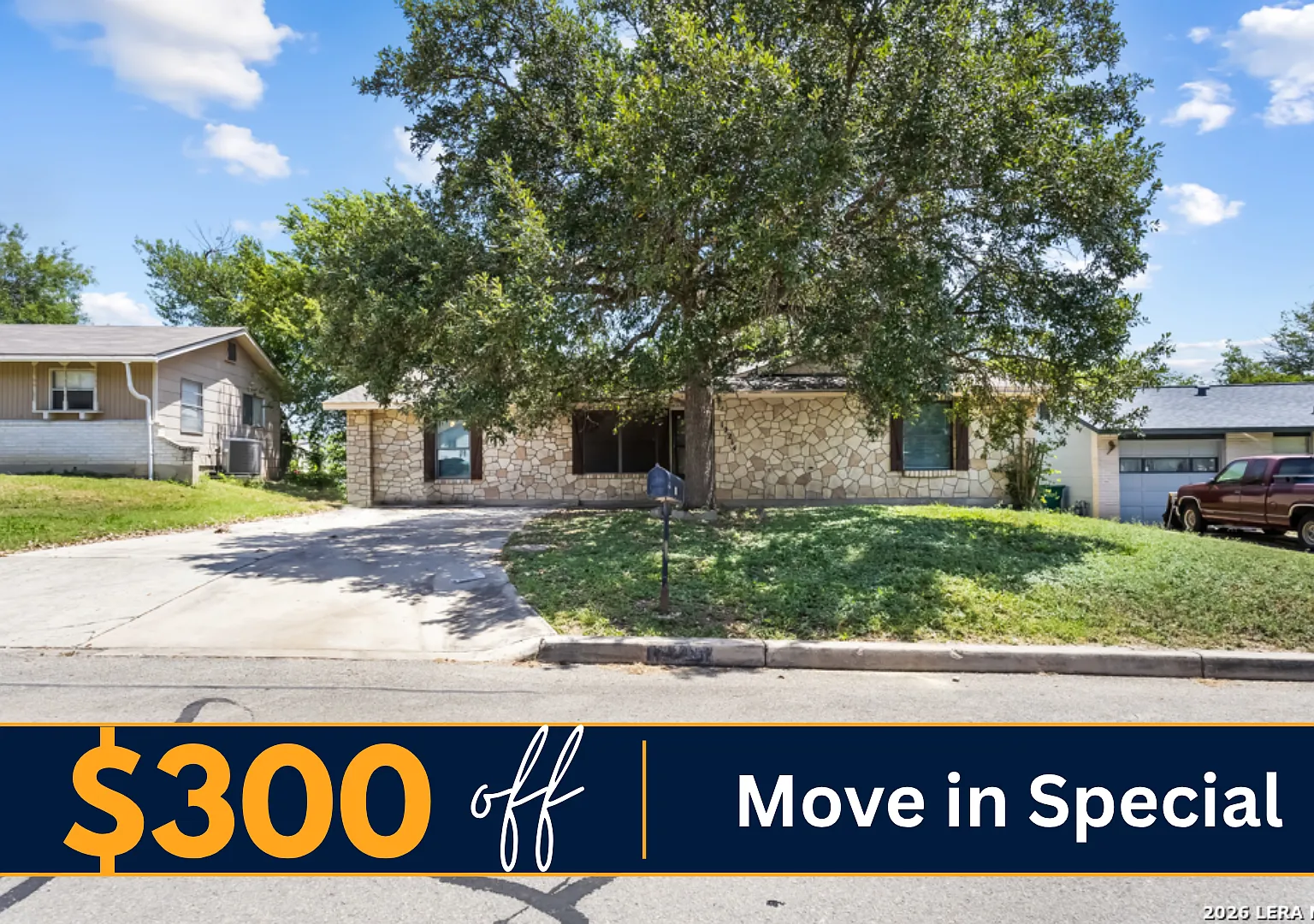 4 bedroom, 2 bathroom located in Live Oak Village * Move-in Special* — Photo 1