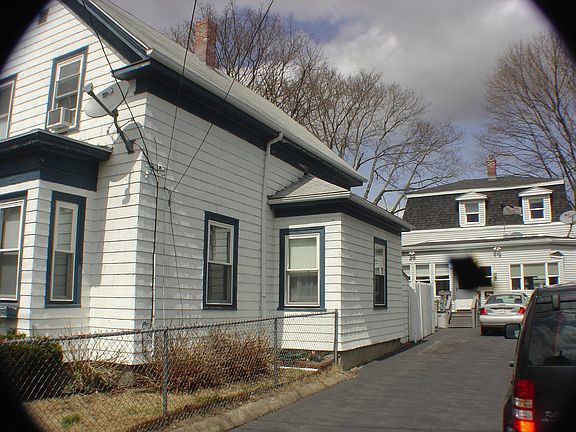 4th image of 109 Eutaw Avenue