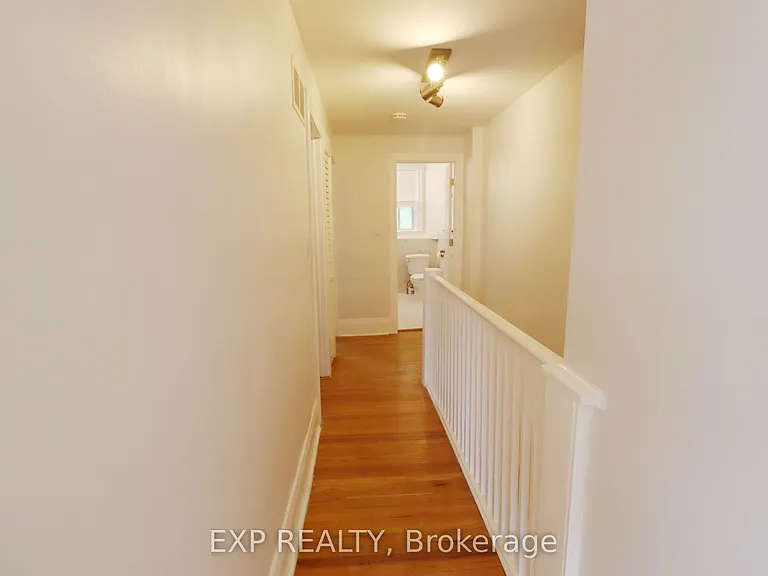 342 Eglinton Ave E — Photo 12