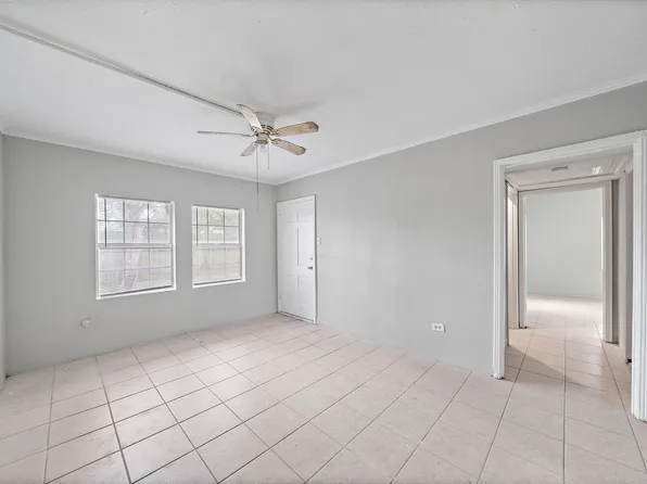 Third Ave Villas II, 818 3rd Ave N APT 28, Texas City, TX 77590