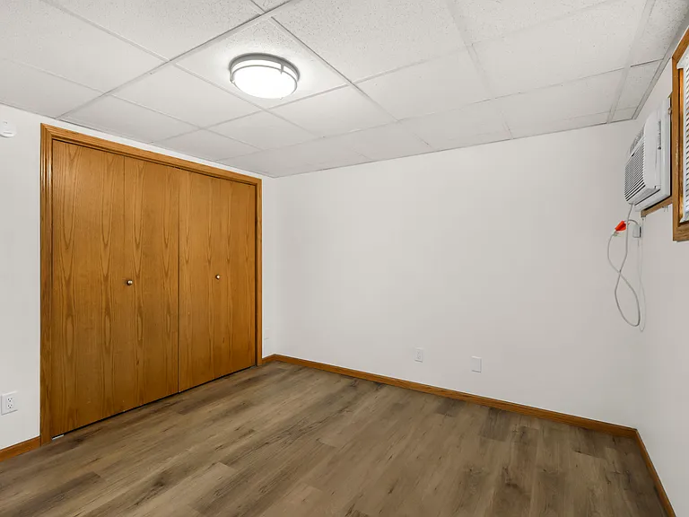 6210 Mineral Point Rd — Photo 14