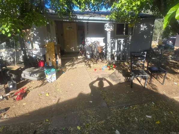 10105 N Star Dr, Redding, CA 96003