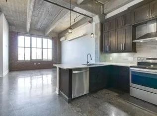 225 McWhorter St #103, Newark, NJ 07105