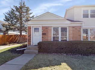 3184 Norwood Ct, Streamwood, IL 60107