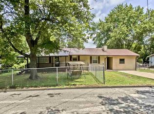 911 28th St SE, Cleveland, TN 37323