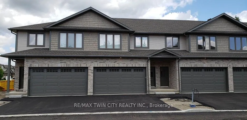 3 bed, $2,550 — Photo 1