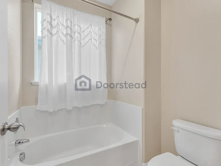 4672 Contralto Dr — Photo 42