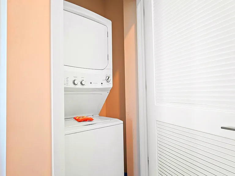 Washer/Dryer