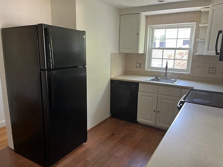 251 Faneuil St #3 — Photo 14
