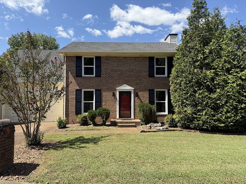 1st image of 1200 Springwood Dr