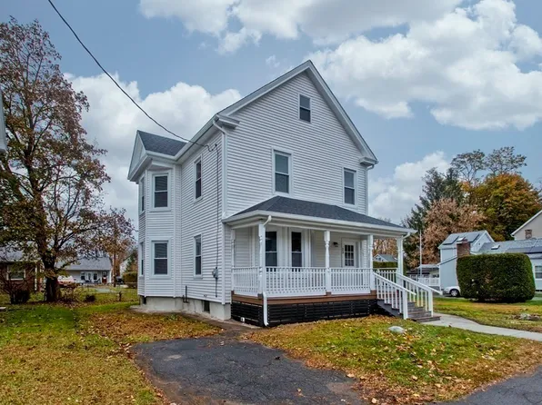 23 Mount Tom Ave, Easthampton, MA 01027