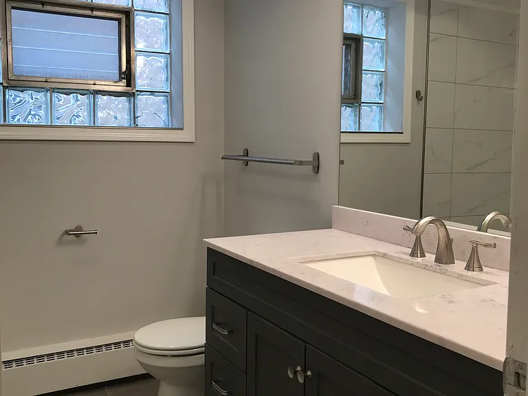 8022 N Oriole Ave #1 — Photo 11