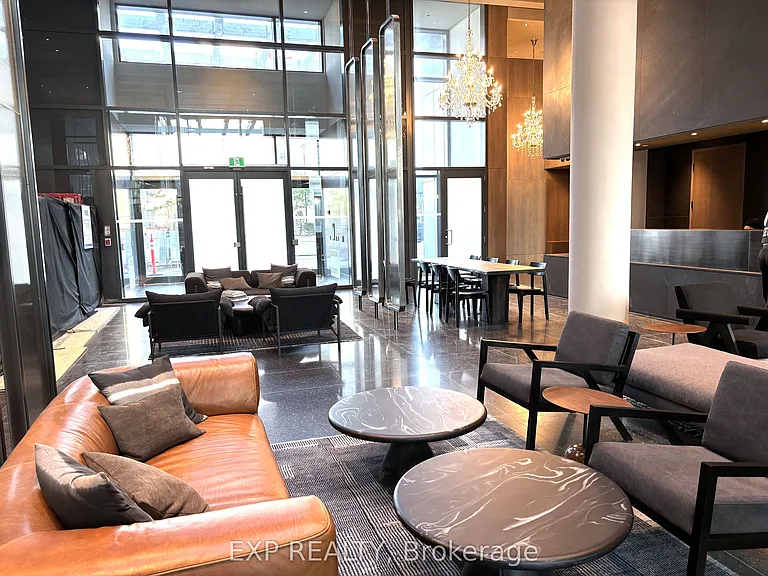 28 Interchange Way #1809 — Photo 24