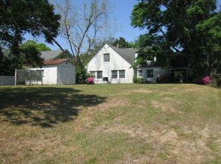 641 Pitt St, Mount Pleasant, SC 29464