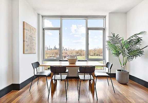 3rd image of 30 Bayard St APT 6A