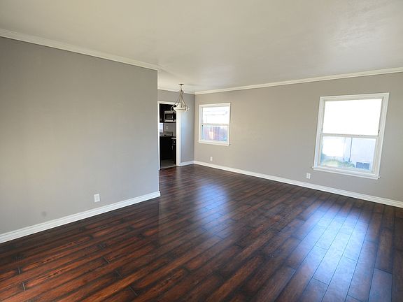 2nd image of 1434 E Shamwood St