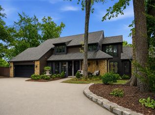 3505 Shawnee Mission Pkwy, Fairway, KS 66205