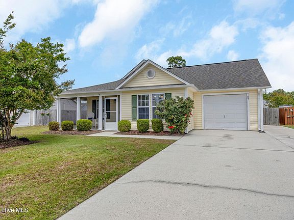 2nd image of 707 Tisbury Lane
