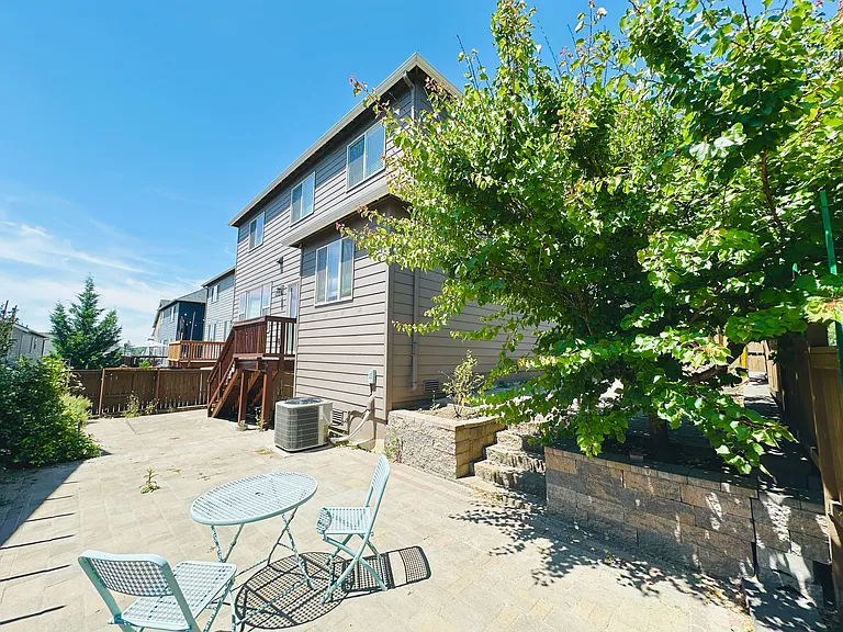 17090 NW Anita St — Photo 81