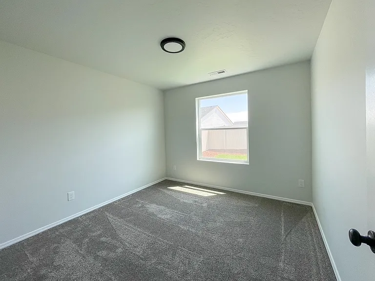 12633 Dovekie St — Photo 26