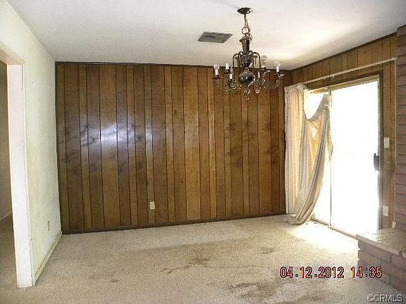 4th image of 870 W Avenue L