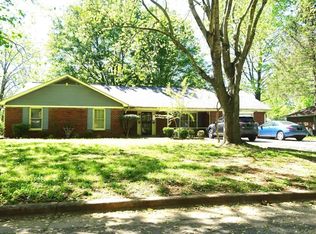 805 Britwood Dr SW, Decatur, AL 35601