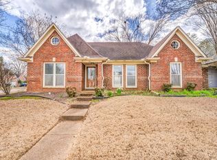 153 McDonald Glen Cv, Collierville, TN 38017