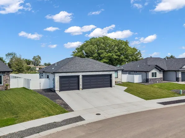 1512 Bird Farm Dr, Jerome, ID 83338