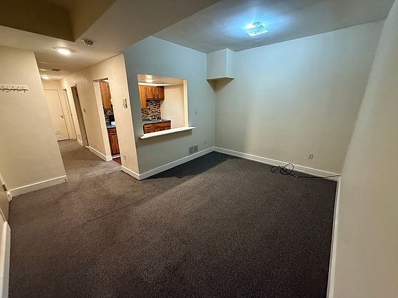 4th image of 813 Wood St APT 7
