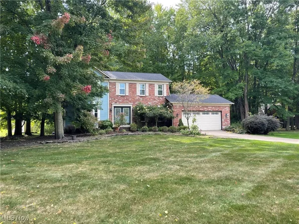 9570 Curberry Dr, Mentor, OH 44060