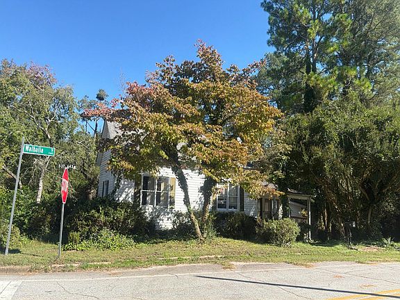 3rd image of 214 Walhalla St