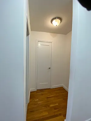 Rented by Cohen Smith Chang LLC | media 10